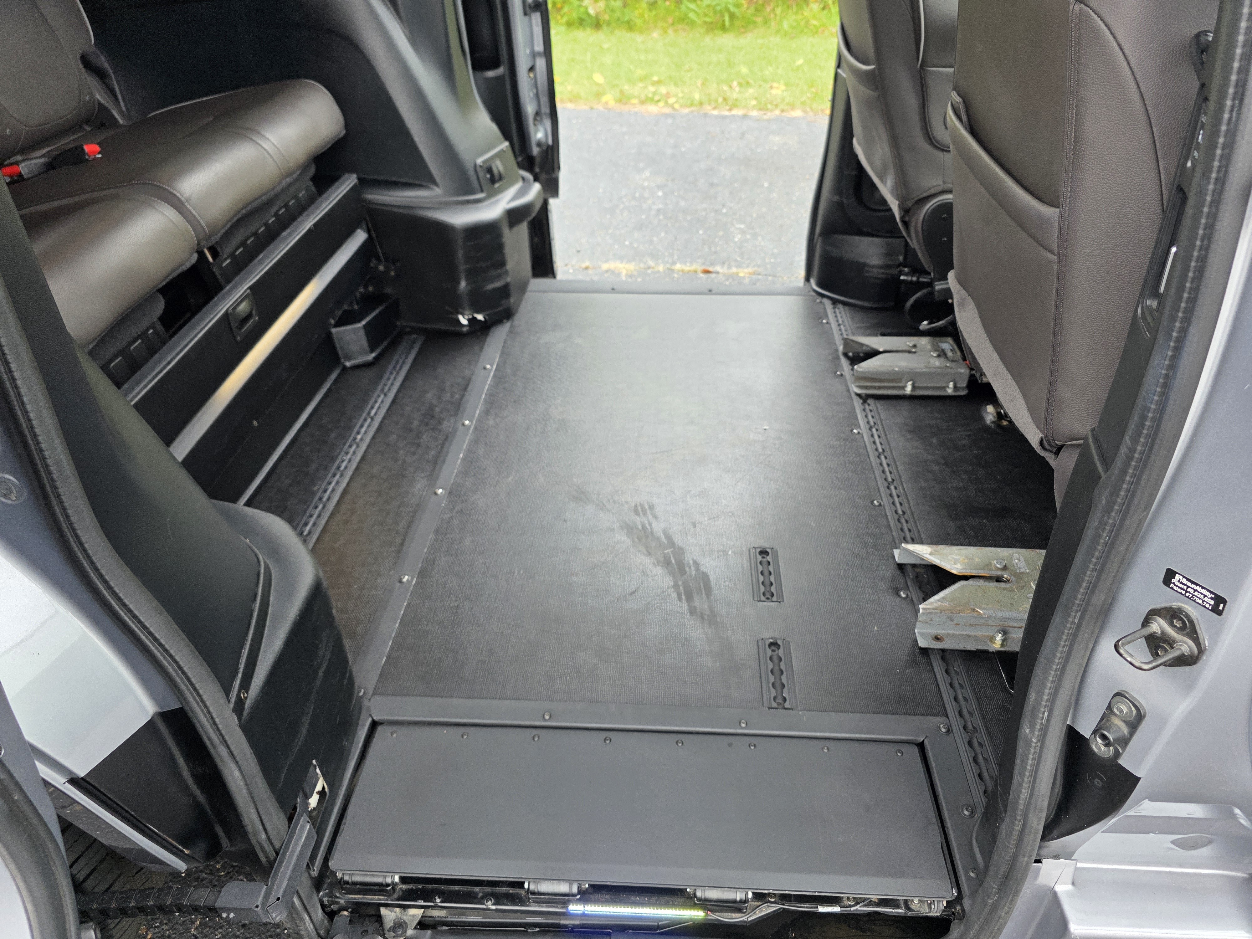 Used 2021 Honda Odyssey Elite image 21