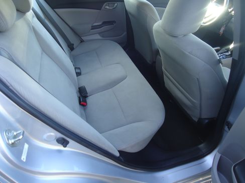 Used 2013 Honda Civic LX image 11