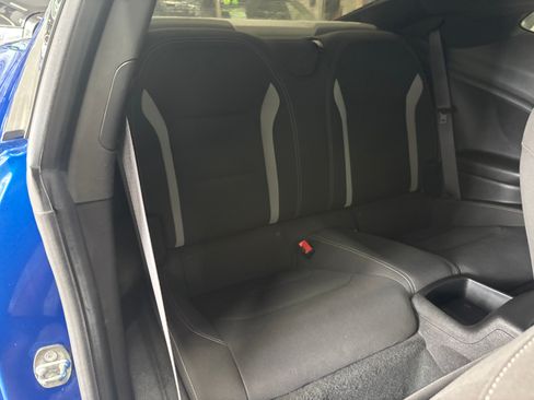 Used 2016 Chevrolet Camaro LT image 15