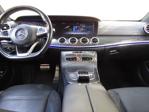 Used 2018 Mercedes-Benz E 43 AMG image 14