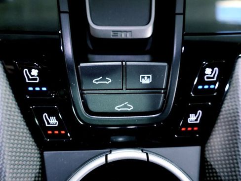 Used 2023 Porsche 911 Carrera GTS image 34