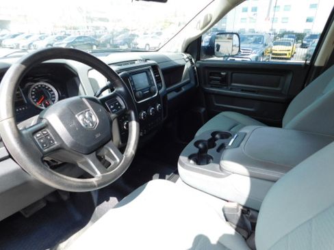 Used 2016 RAM 3500 image 9