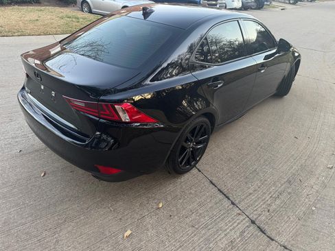 Used 2016 Lexus IS 200t F Sport image 4