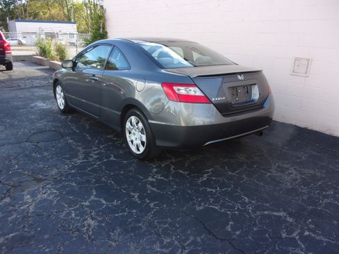 Used 2011 Honda Civic LX image 6