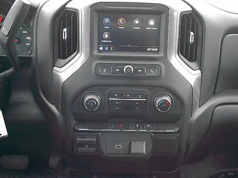 Used 2020 Chevrolet Silverado 2500 W/T RWD image 17