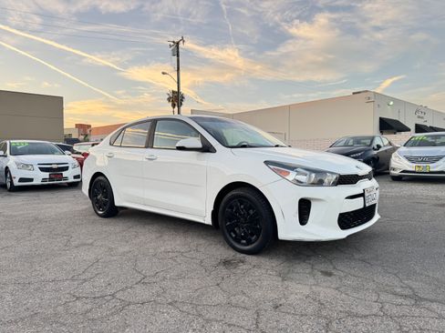 Used 2018 Kia Rio S image 10