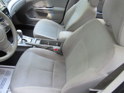 Used 2011 Subaru Forester 2.5X AWD/4WD image 11