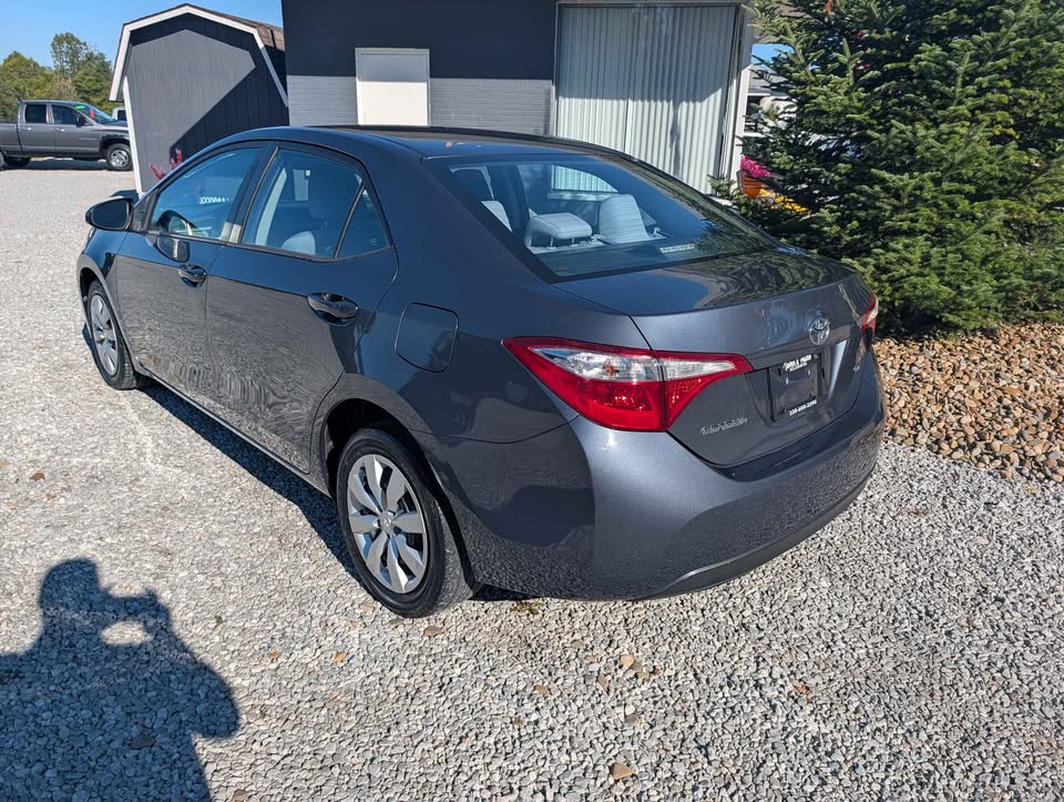 Used 2014 Toyota Corolla UNAVAIL FWD image 3