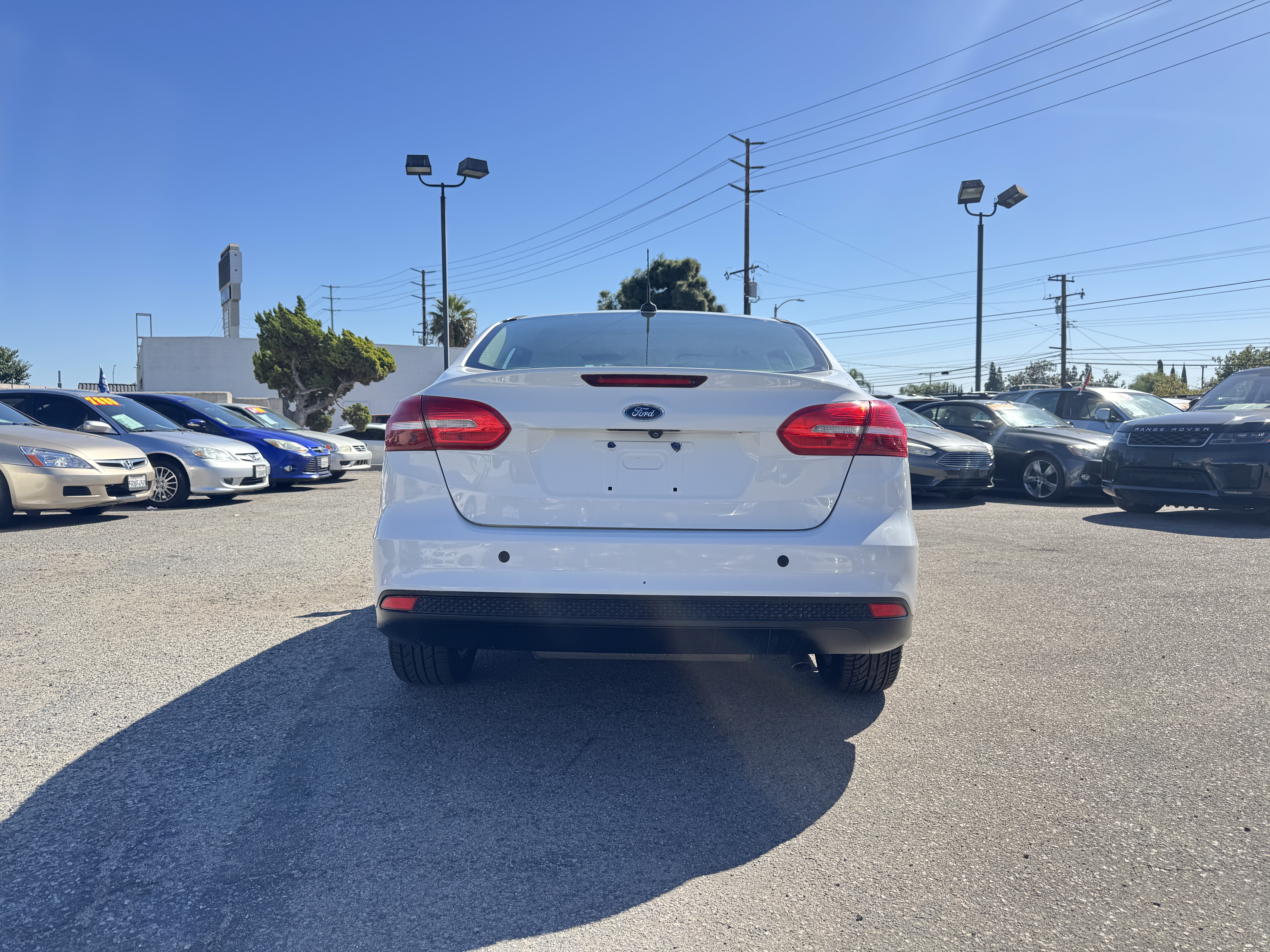Used 2016 Ford Focus SE Sedan FWD image 7