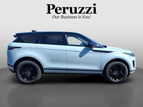 Used 2024 Land Rover Range Rover Evoque S AWD/4WD image 2