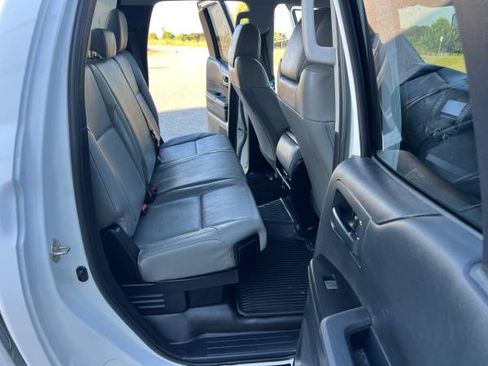 Used 2019 Toyota Tundra 4x4 Double Cab SR5 image 17