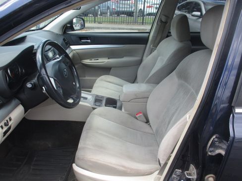 Used 2013 Subaru Outback 2.5i Premium image 13
