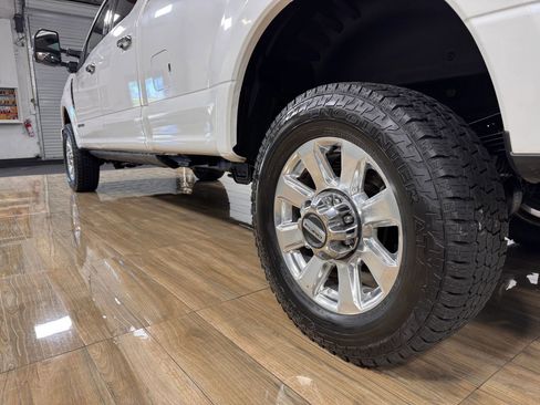 Used 2017 Ford F350 Platinum image 10