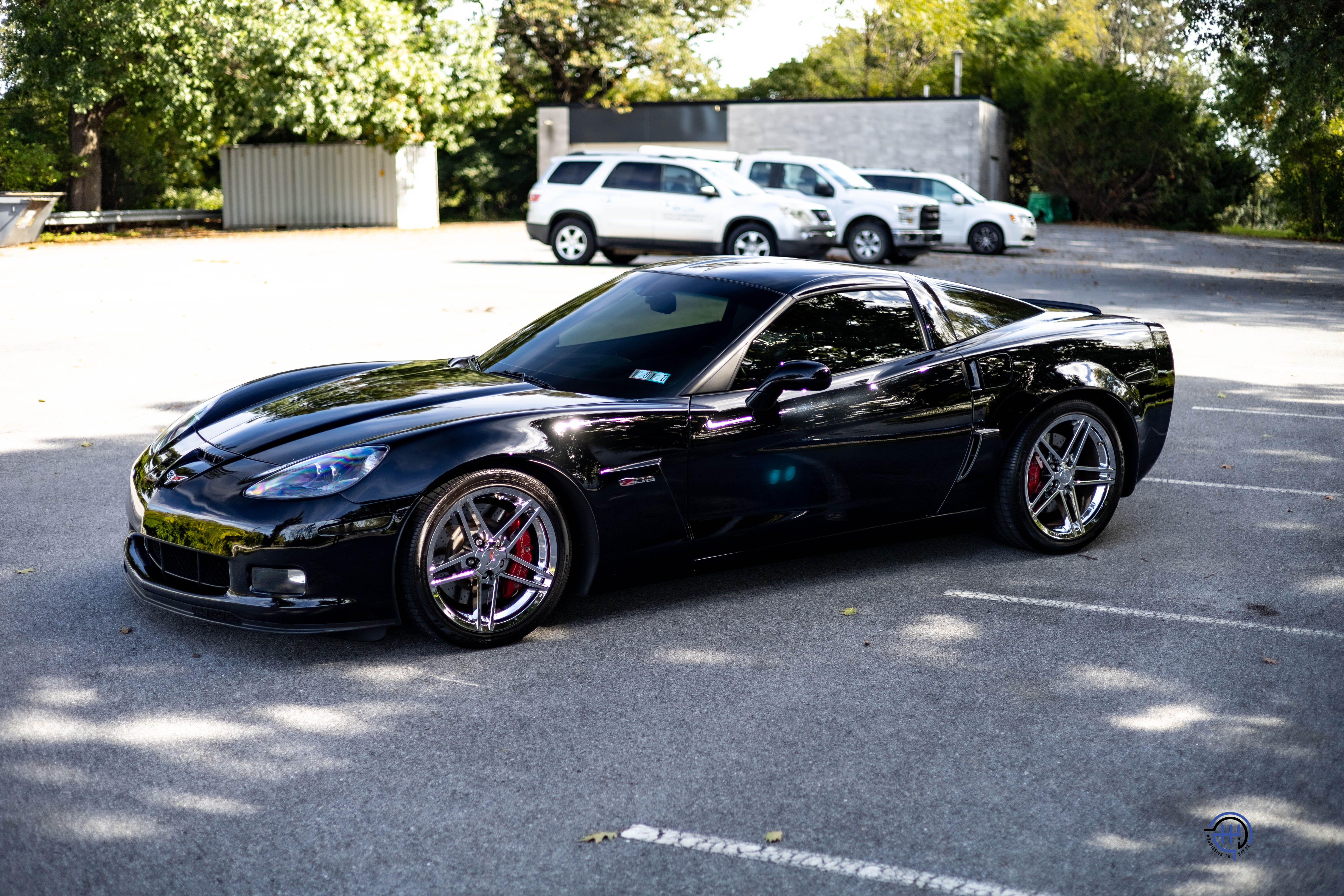 Used 2008 Chevrolet Corvette Z06 Coupe w/ 2LZ RWD image 8