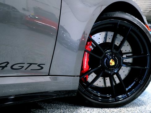 Used 2024 Porsche 911 Carrera 4 GTS image 19