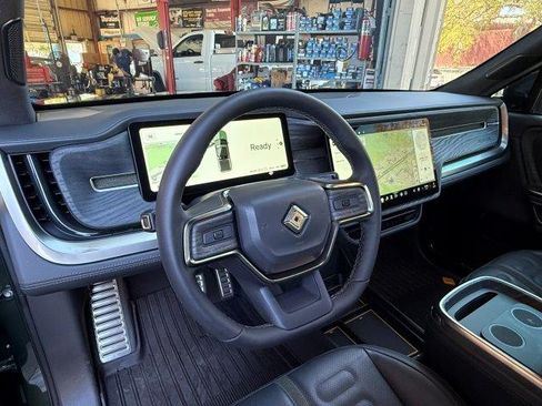 Used 2023 Rivian R1T Adventure image 11