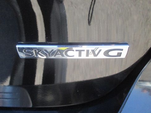 Used 2021 MAZDA MAZDA3 w/ Premium Package image 16