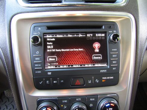 Used 2016 GMC Acadia FWD Denali image 16