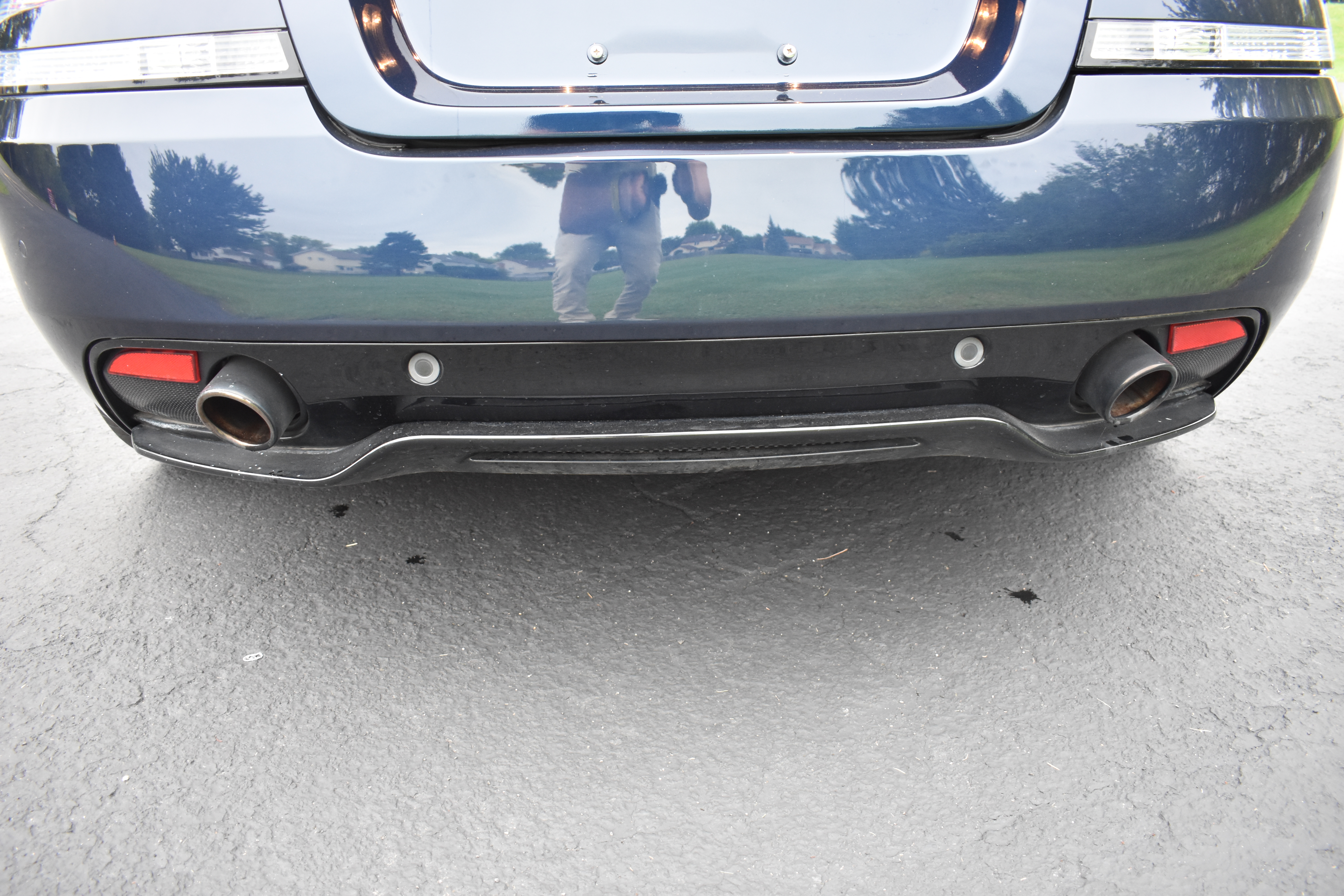 Used 2016 Aston Martin DB9 GT Volante RWD image 35