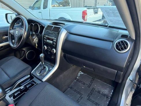 Used 2007 Suzuki Grand Vitara image 10