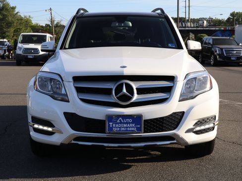 Used 2014 Mercedes-Benz GLK 250 BlueTEC 4MATIC image 3