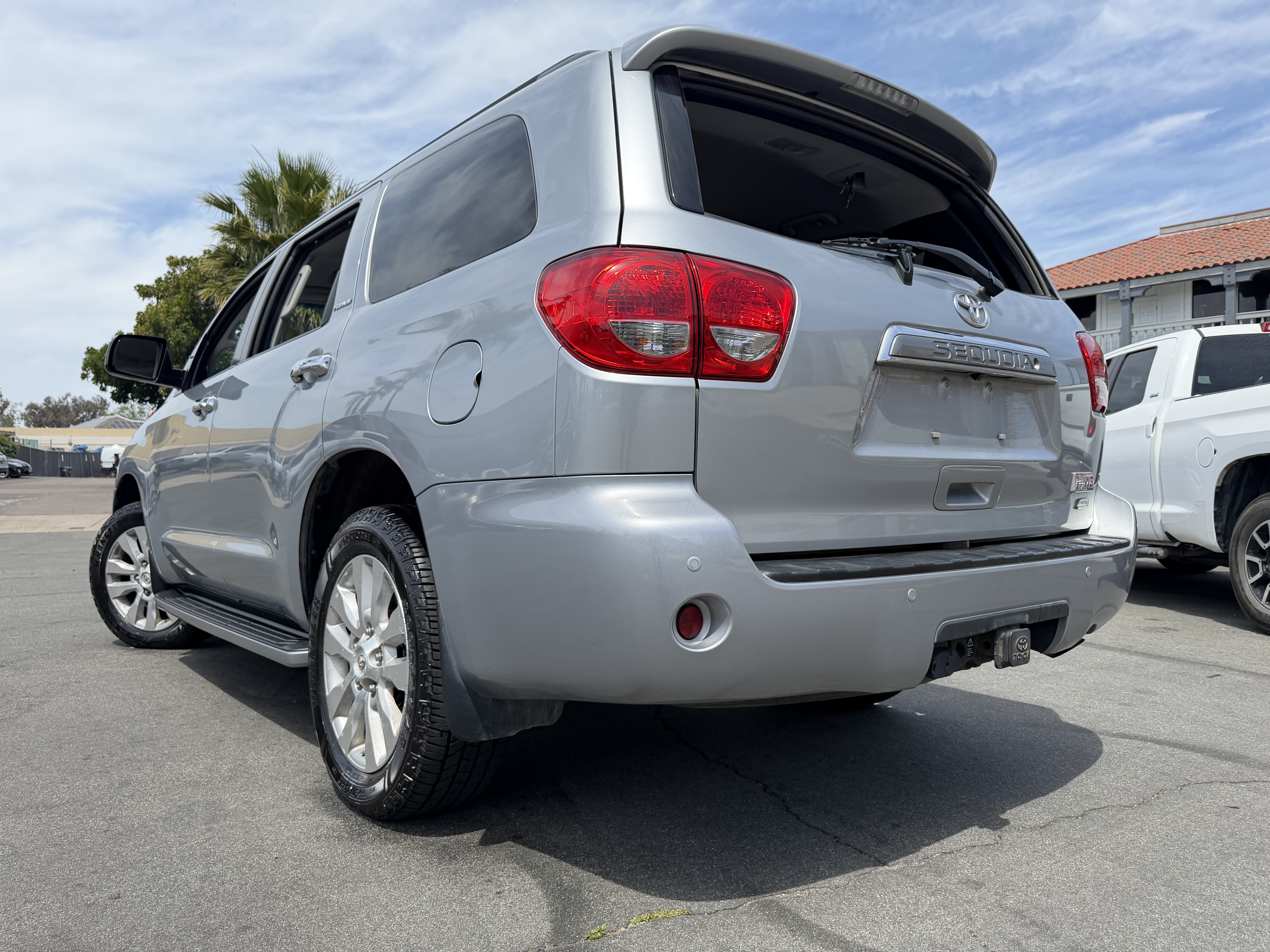 Used 2016 Toyota Sequoia Platinum AWD/4WD image 7