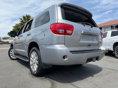 Used 2016 Toyota Sequoia Platinum image 7