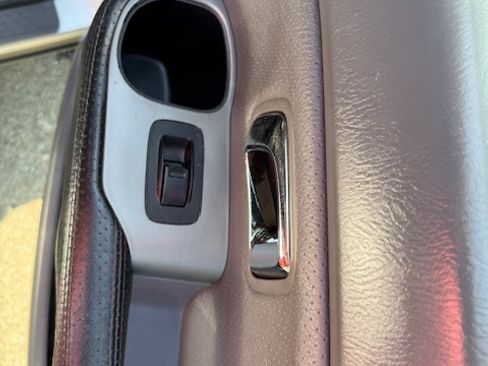 Used 2004 Honda Pilot EX image 15