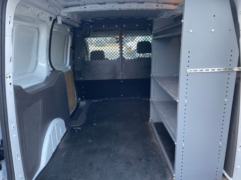 Used 2020 Ford Transit Connect XL image 7