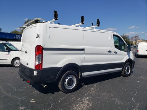 Used 2023 Ford Transit 250 image 5