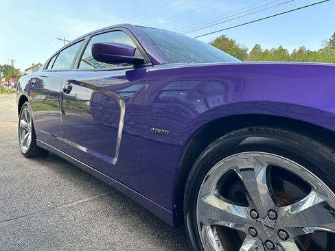 Used 2014 Dodge Charger R/T RWD image 10