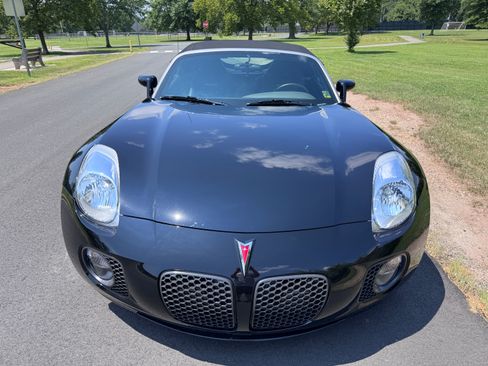 Used 2007 Pontiac Solstice GXP image 22