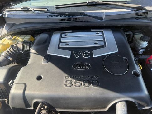 Used 2004 Kia Sorento 2WD image 7