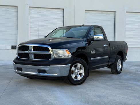 Used 2013 RAM 1500 ST RWD image 1