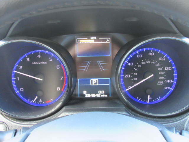 Used 2015 Subaru Legacy 2.5i Limited AWD/4WD image 23
