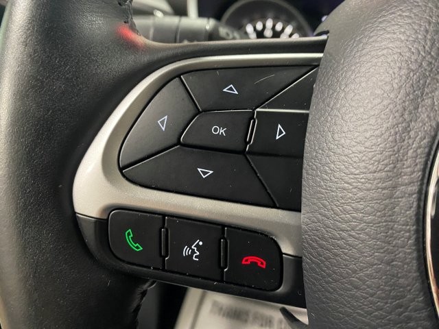 Used 2018 Jeep Compass FWD Latitude image 15
