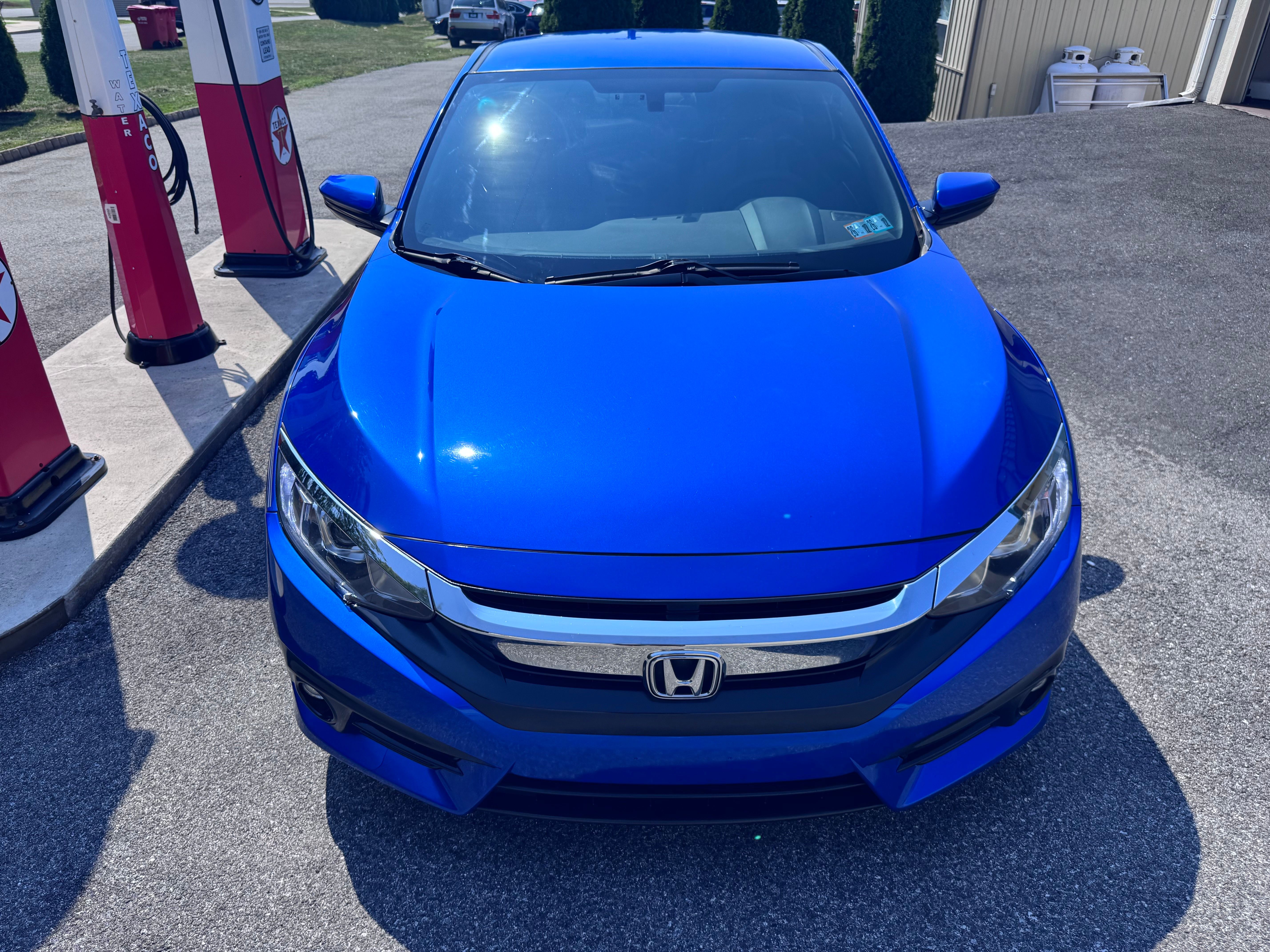 Used 2017 Honda Civic LX Coupe image 2