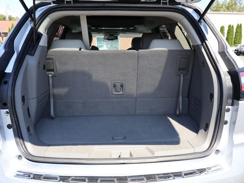 Used 2016 Chevrolet Traverse LTZ image 13