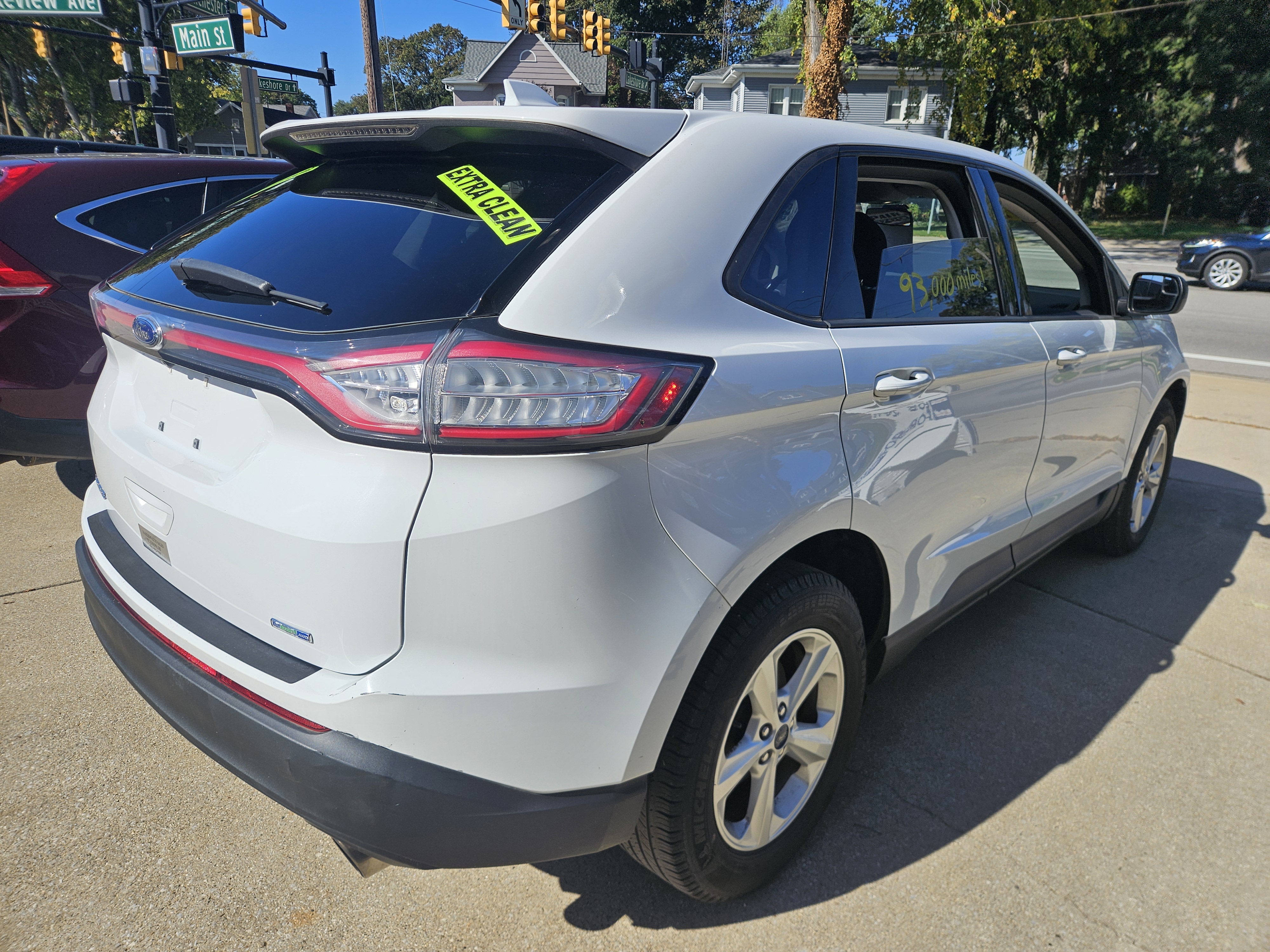 Used 2017 Ford Edge AWD SE image 6