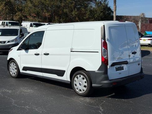 Used 2022 Ford Transit Connect XL image 4