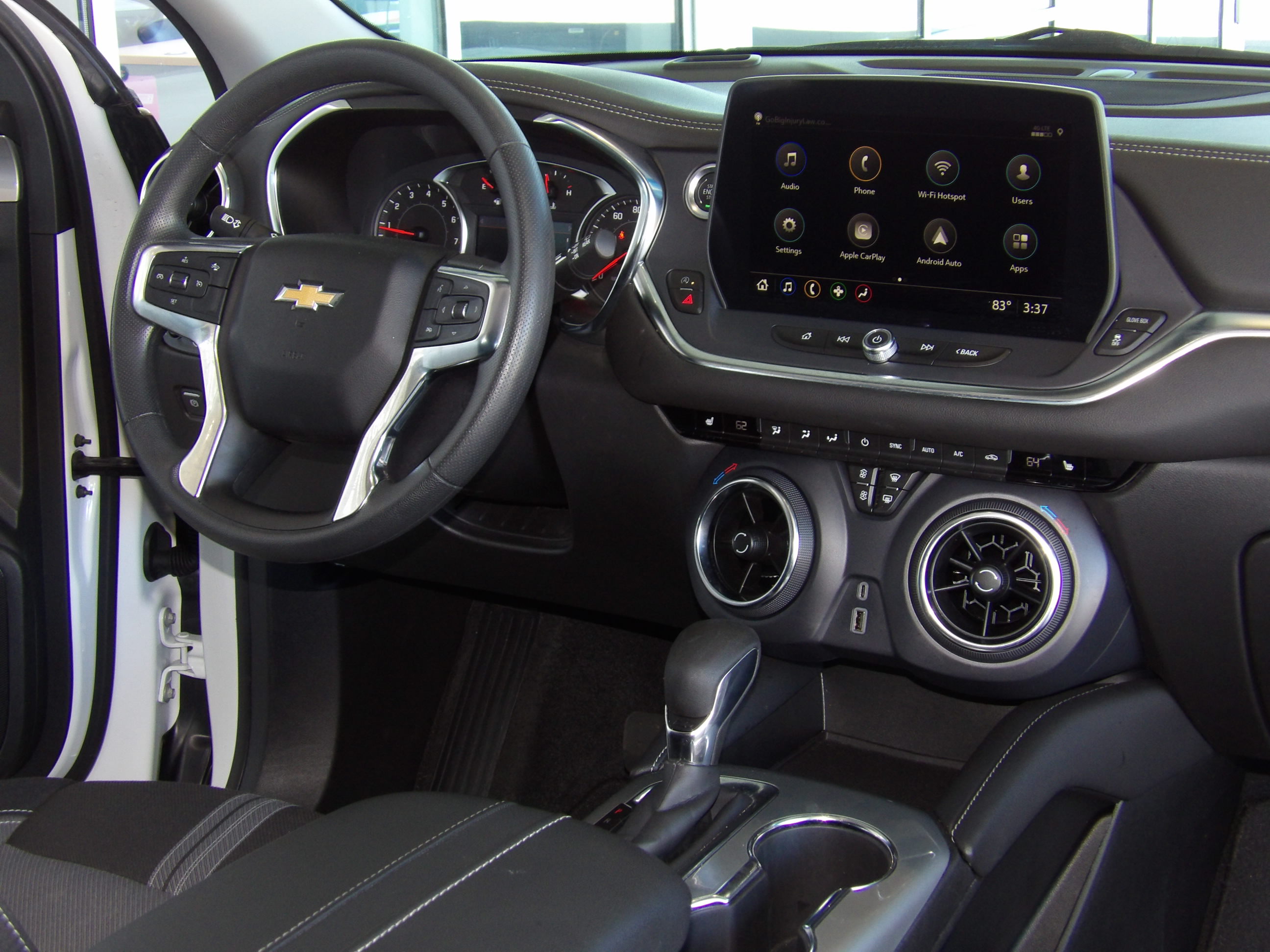 Used 2025 Chevrolet Blazer FWD LT w/ 2LT image 21