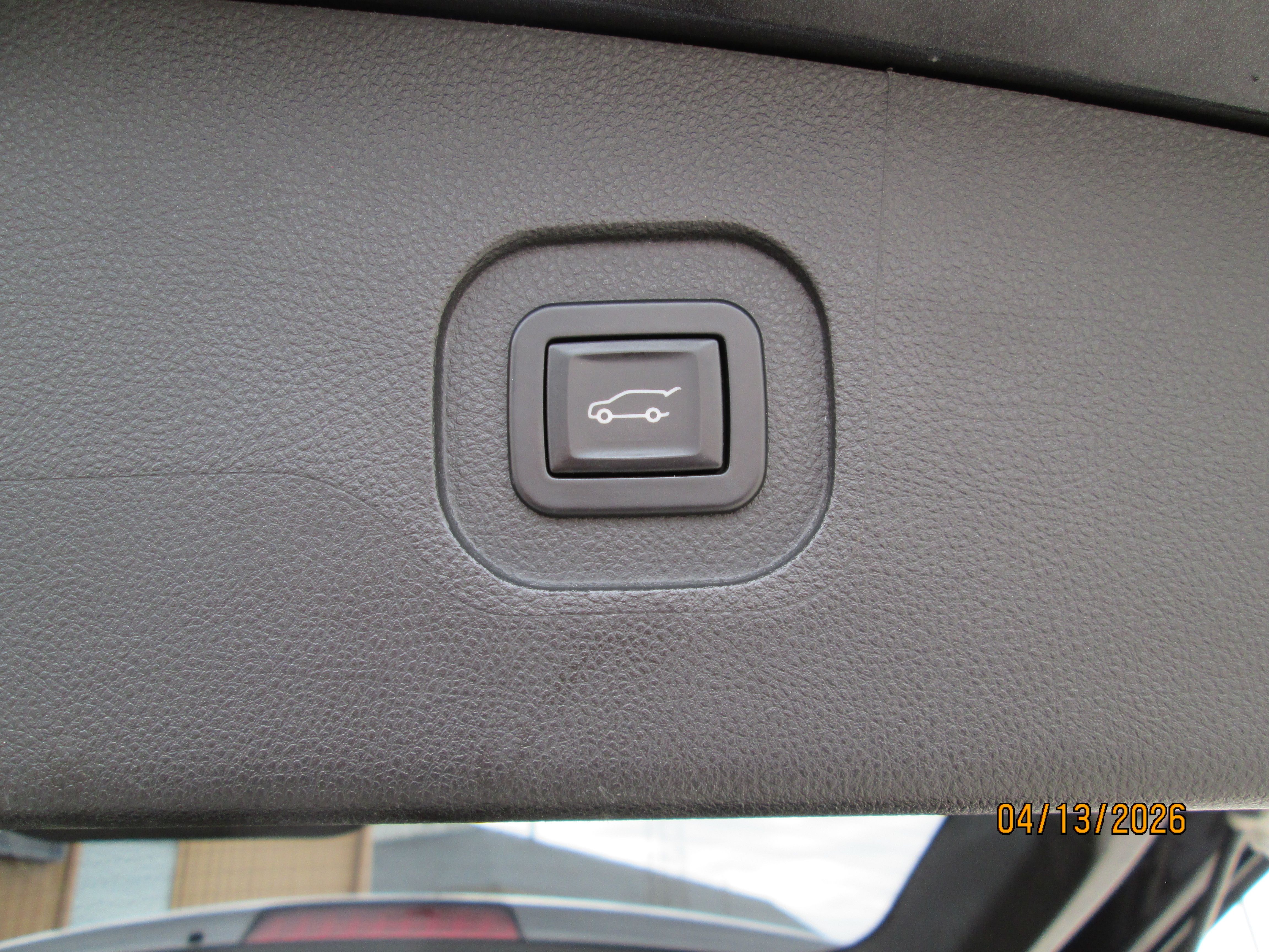 Used 2014 Chevrolet Equinox LTZ AWD/4WD image 16