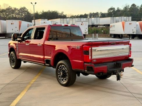 Used 2024 Ford F350 Platinum image 15