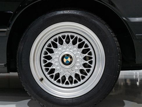 Used 1987 BMW M6 image 13