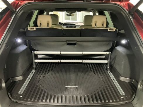 Used 2019 Cadillac XT5 Luxury image 25