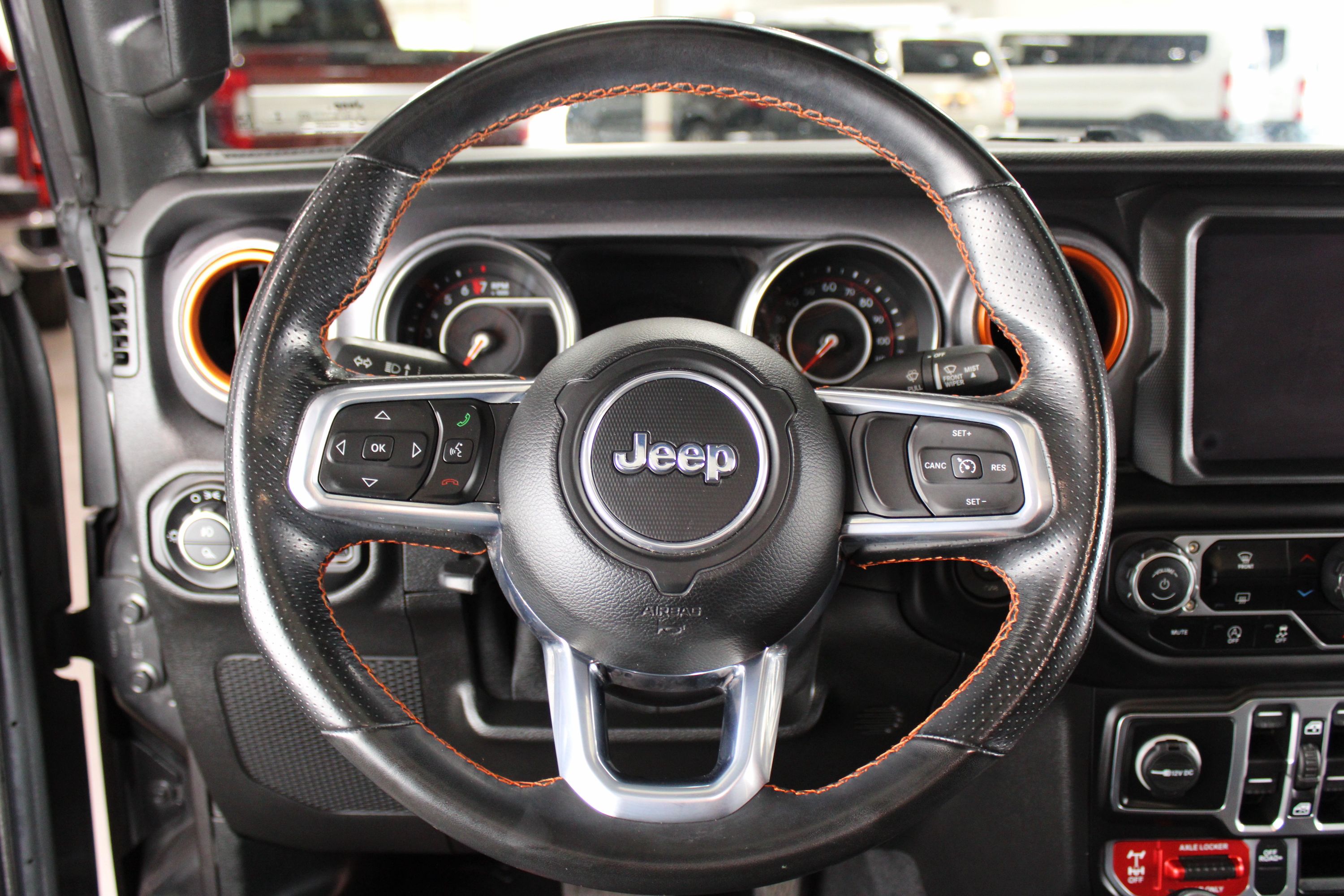 Used 2021 Jeep Gladiator Mojave AWD/4WD image 7