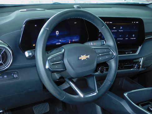Used 2026 Chevrolet Equinox FWD LT w/ 1LT image 15