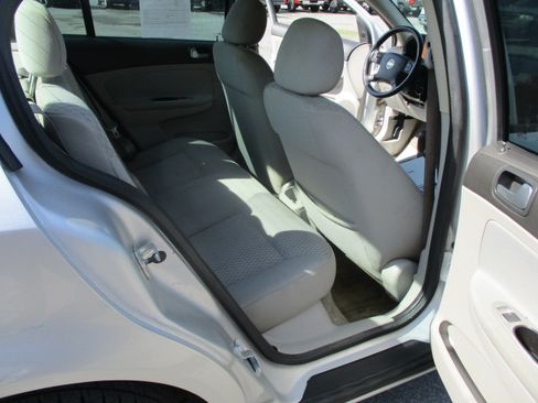 Used 2006 Chevrolet Cobalt LT Sedan FWD image 16