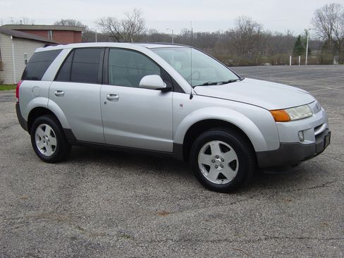 Used 2005 Saturn Vue image 4