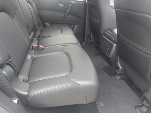 Used 2023 Nissan Armada SV image 15